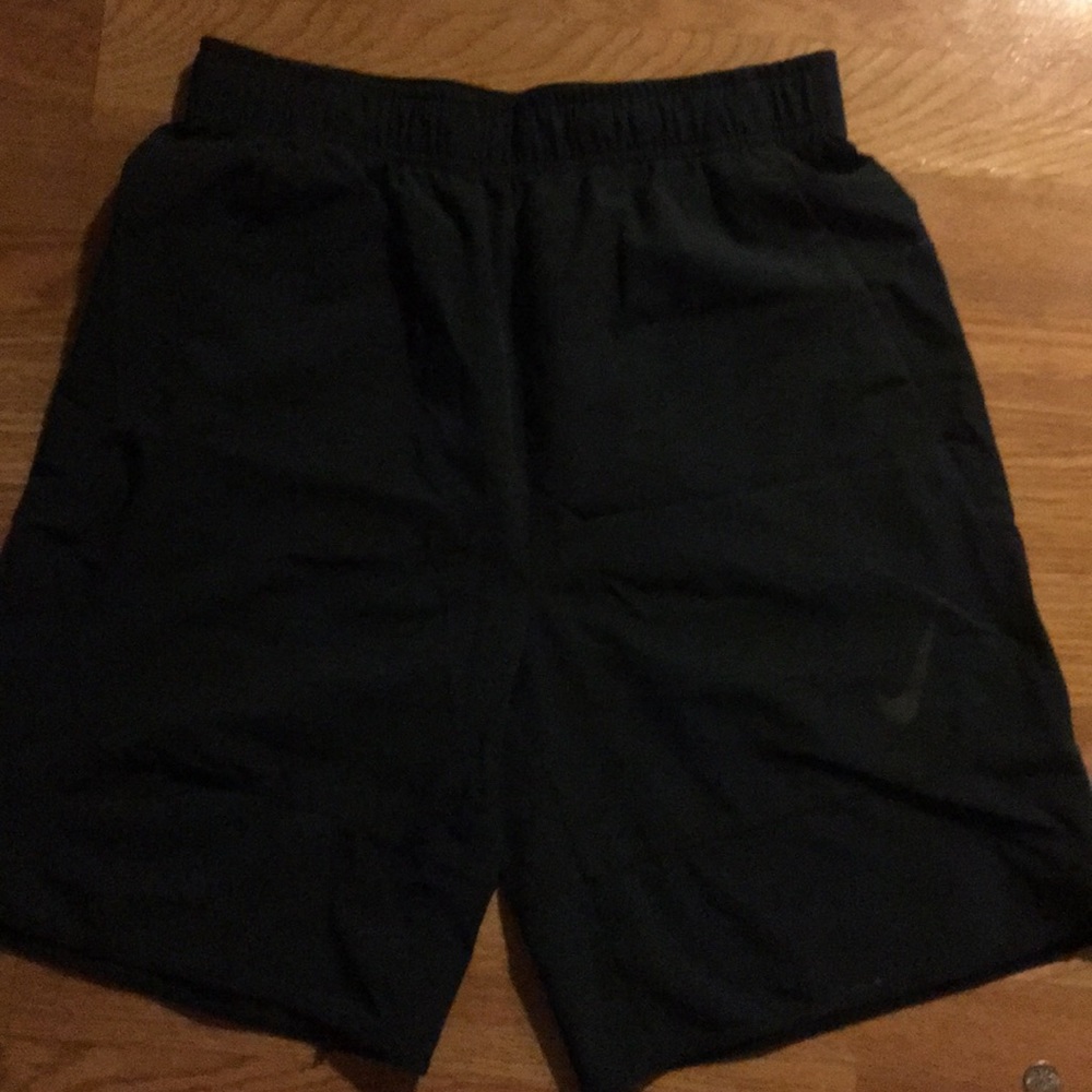 Men short